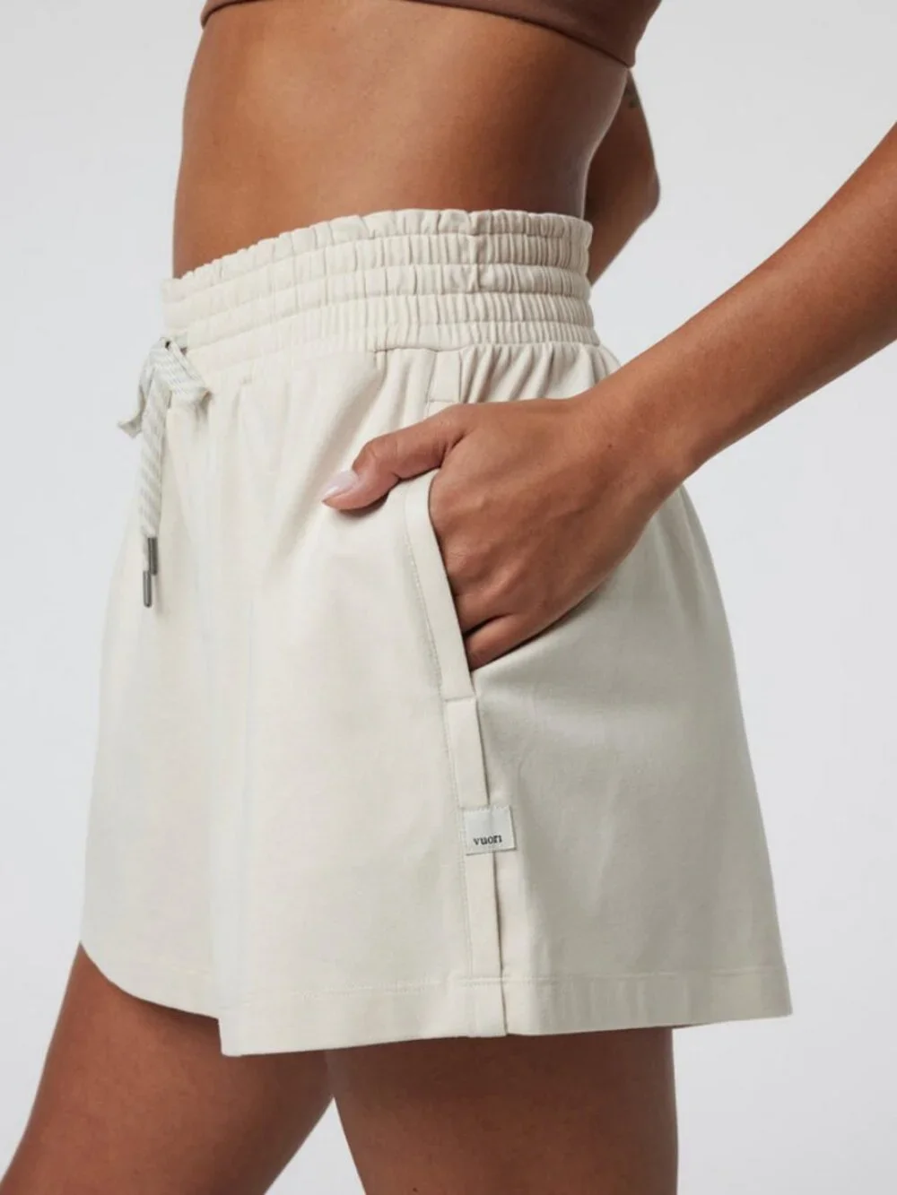 Vuori Sz. M Milkweed Heather Halo Boxy Short